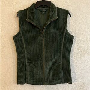 Woolrich Spruce Corduroy Zip Vest